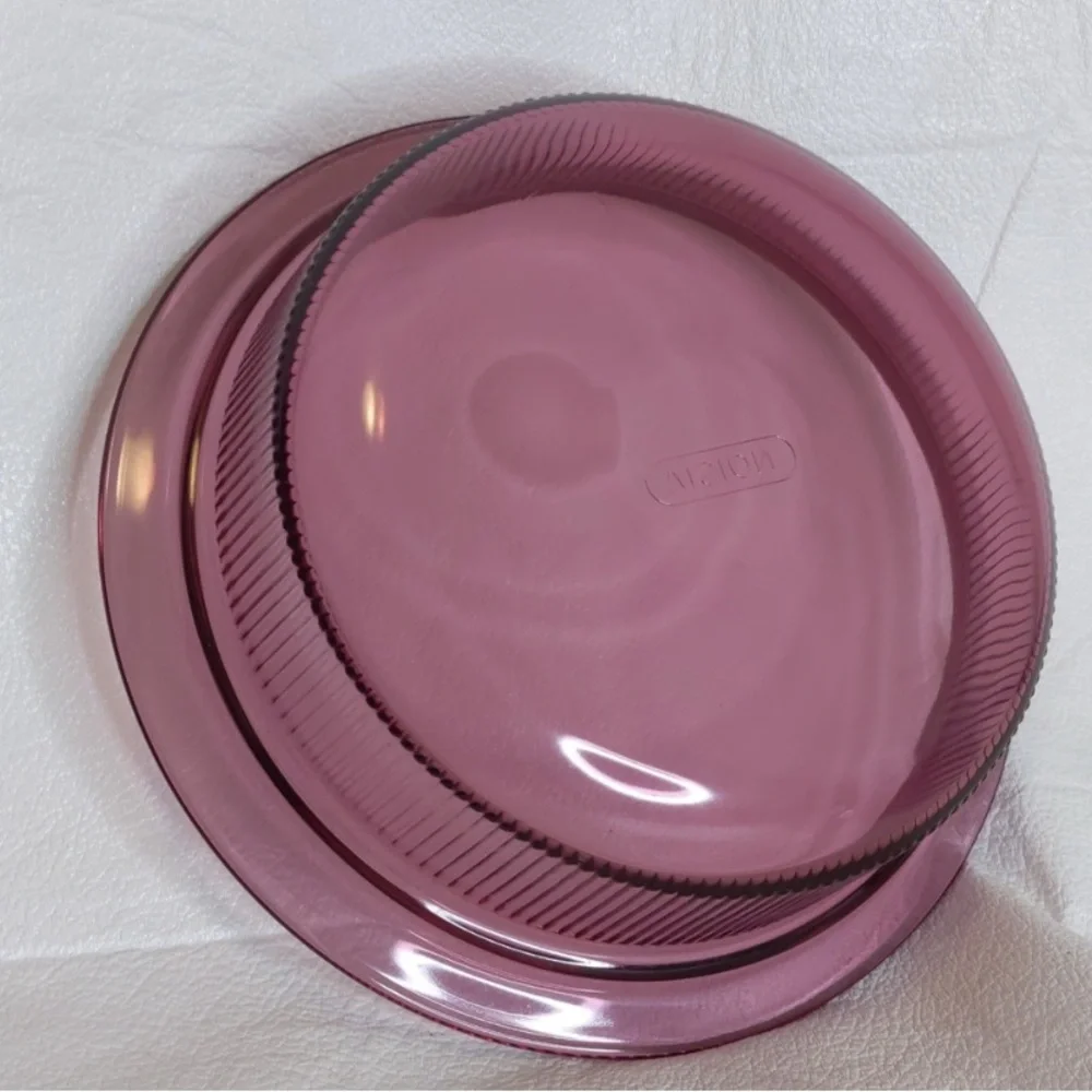 Pyrex Pink Glass Casserole Dish with Lid